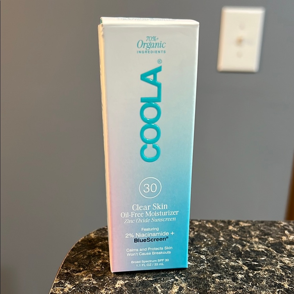COOLA Blue and White Moisturizer for Radiant Skin